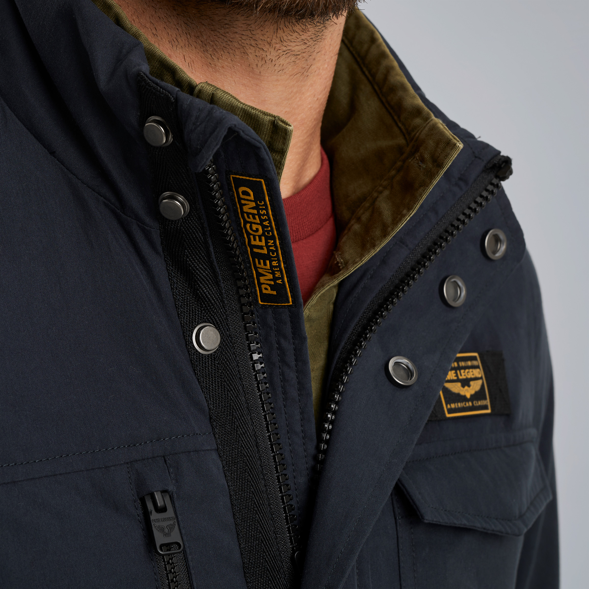 PME Legend American Classic - The PME Legend Glazer is a crossover between  an authentic MA-1 Navy flight jacket and a cargo flight-inspired jacket.  It's a versatile item perfect for summer. Authentic