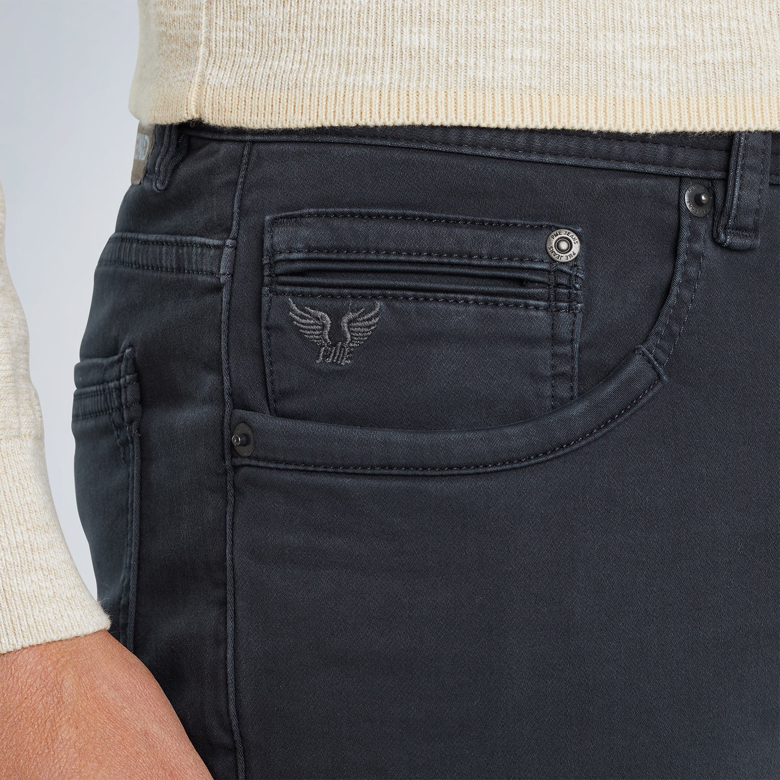 LEOPARD CROSS PATCH DENIM